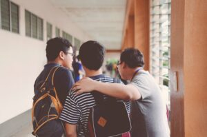 6 Moving House Tips for Students